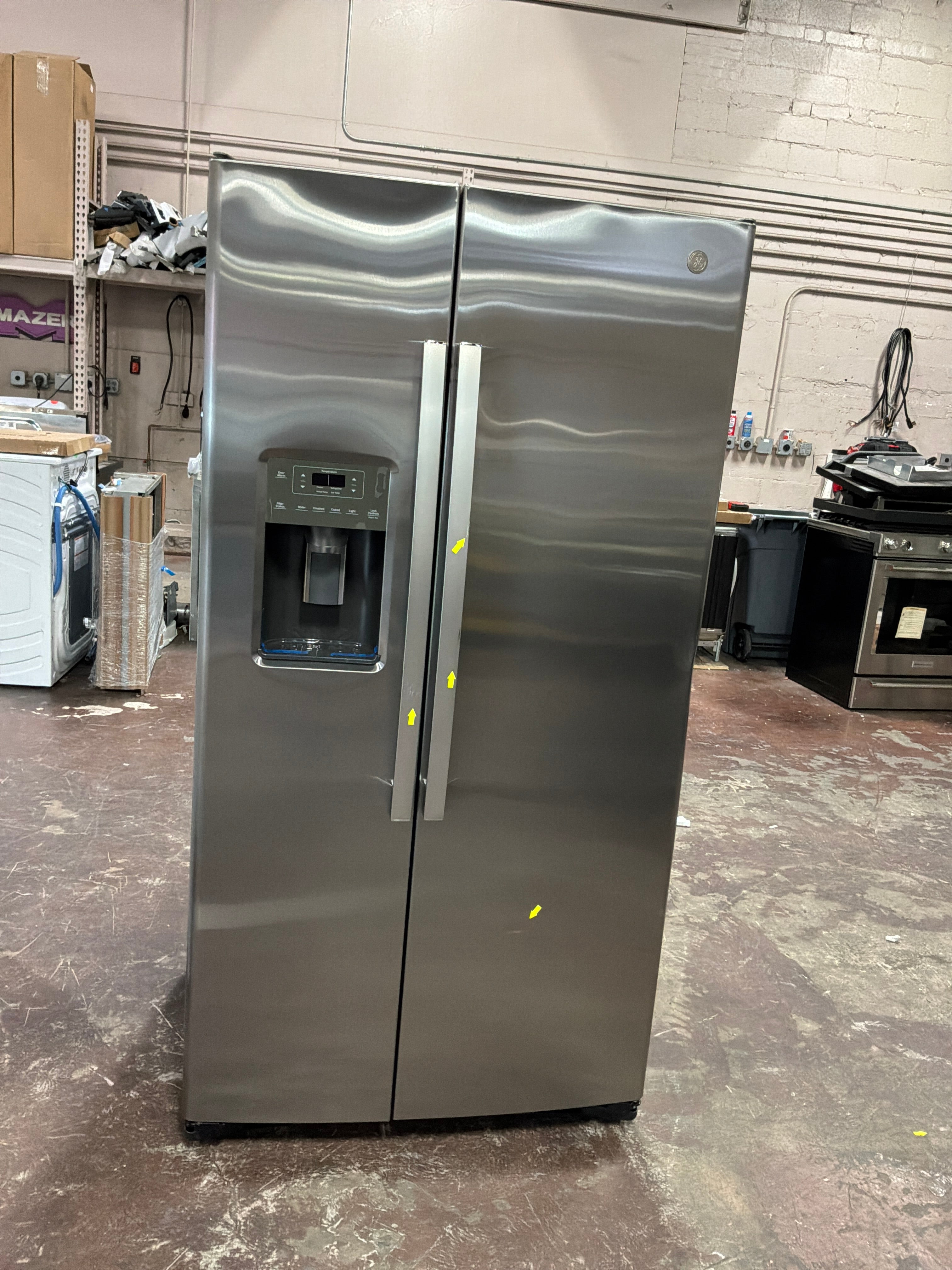 GE 25.3 Cu. Ft. Side-By-Side Refrigerator