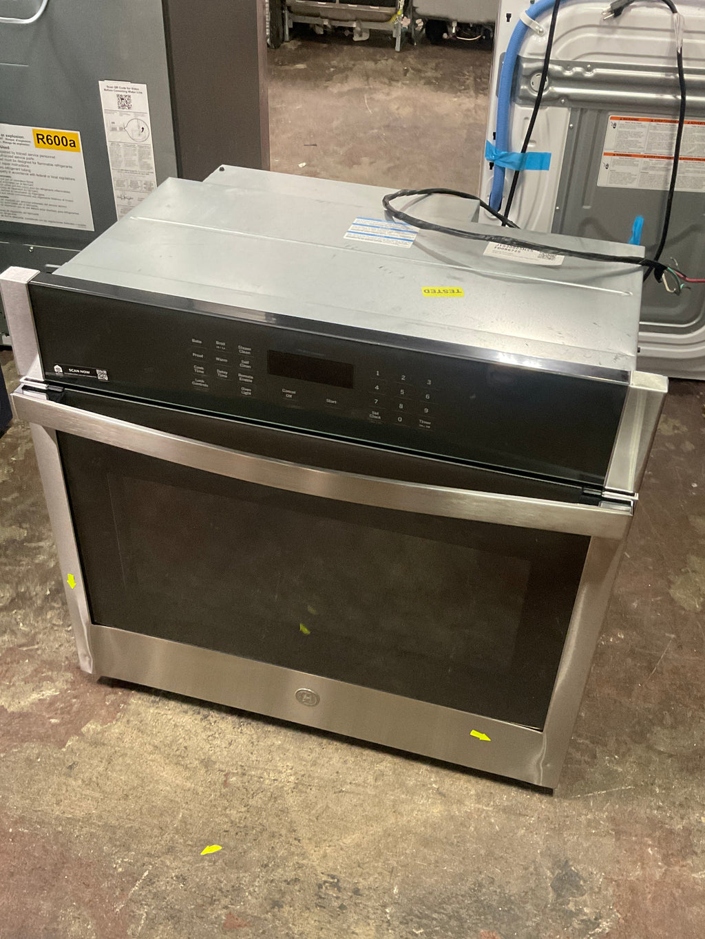 GE GE® 30" Smart Built-In Self-Clean Single Wall Oven