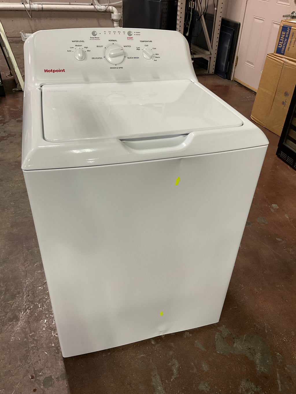Hotpoint® 4.0 cu. ft. Capacity Washer with Stainless Steel Basket,Cold Plus and Water Level Control