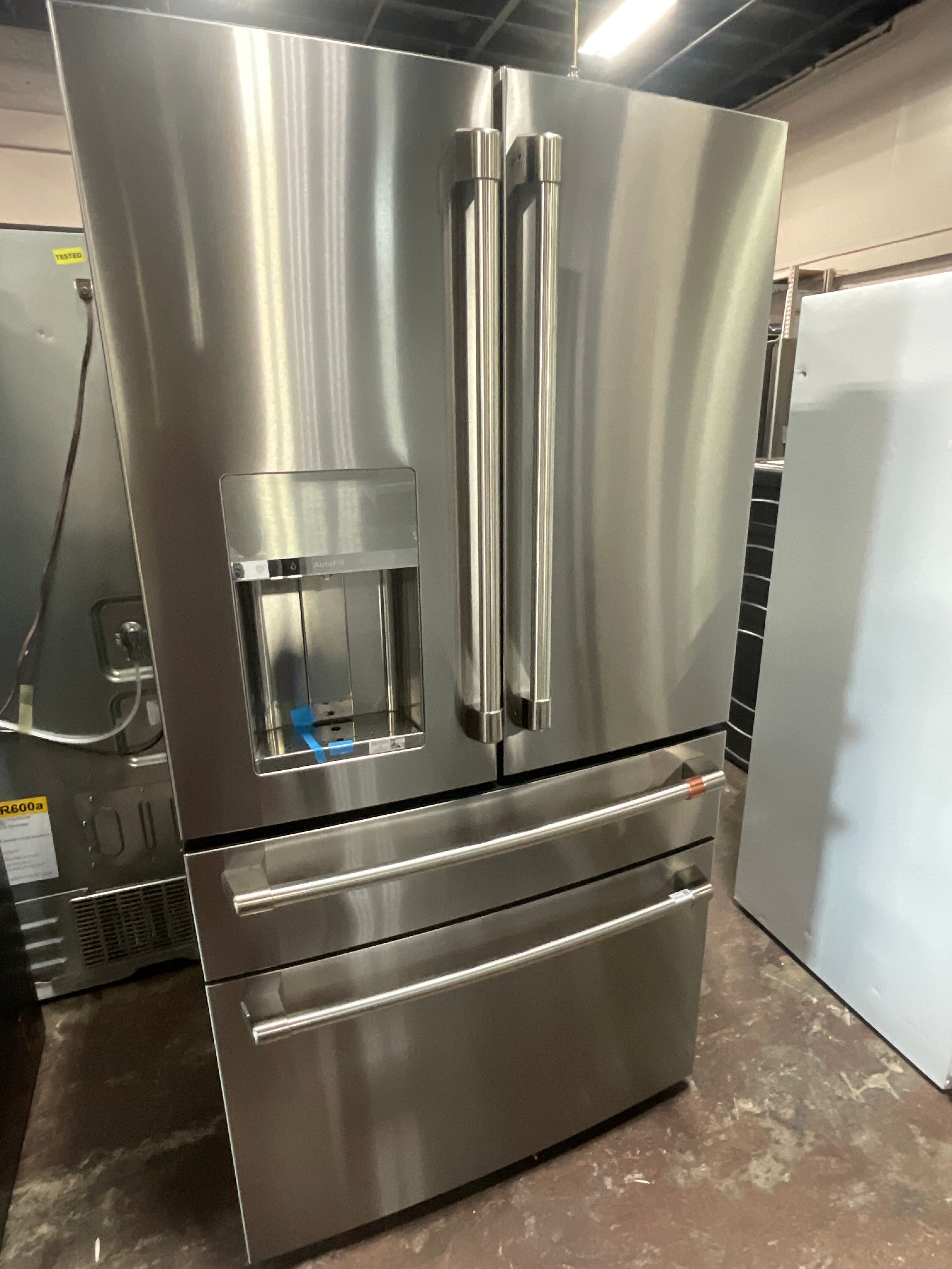 CAFÉ™ ENERGY STAR® 22.3 Cu. Ft. Smart Counter-Depth 4-Door French-Door Refrigerator
