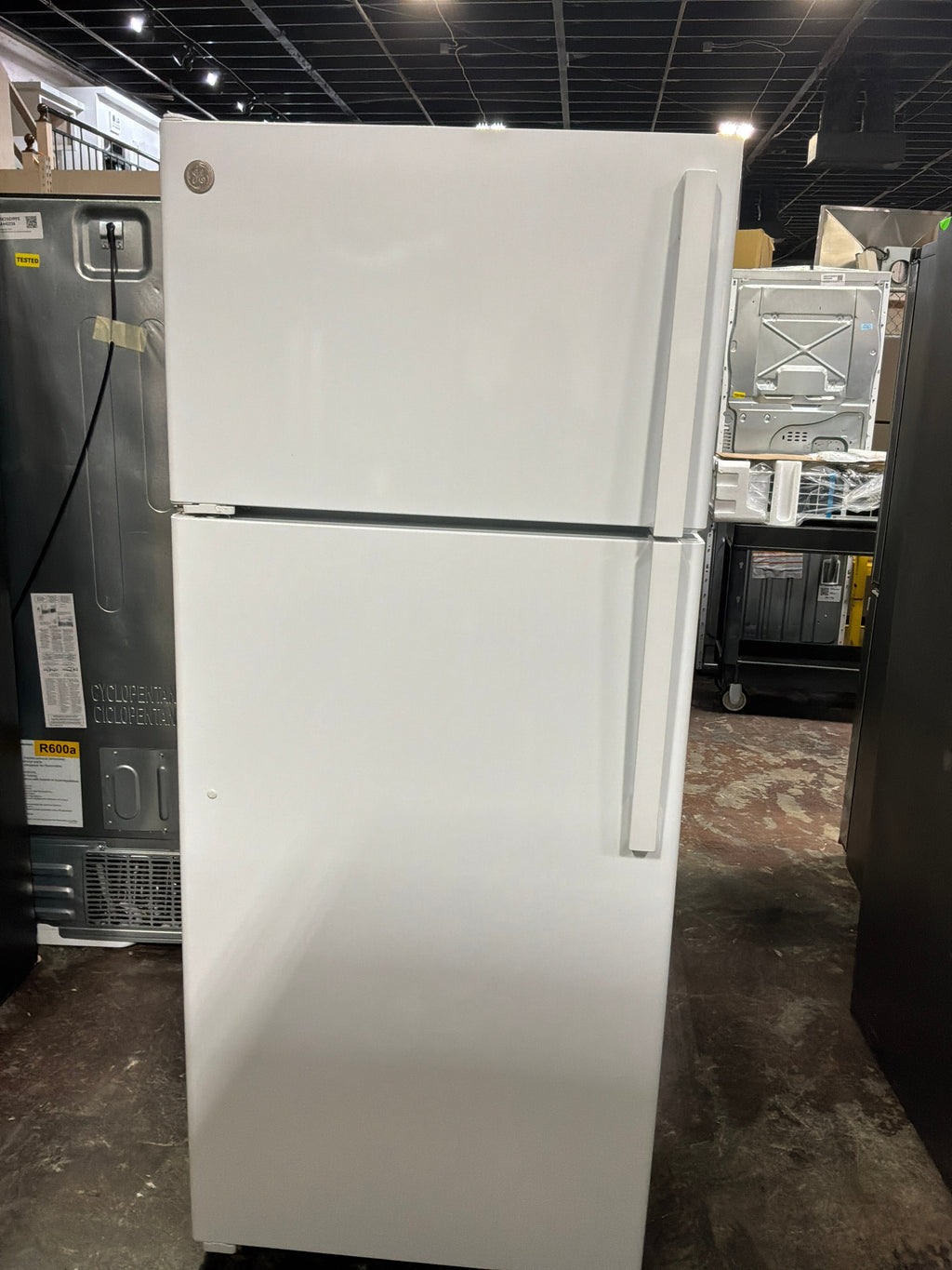 GE GE® 17.5 Cu. Ft. Top-Freezer Refrigerator