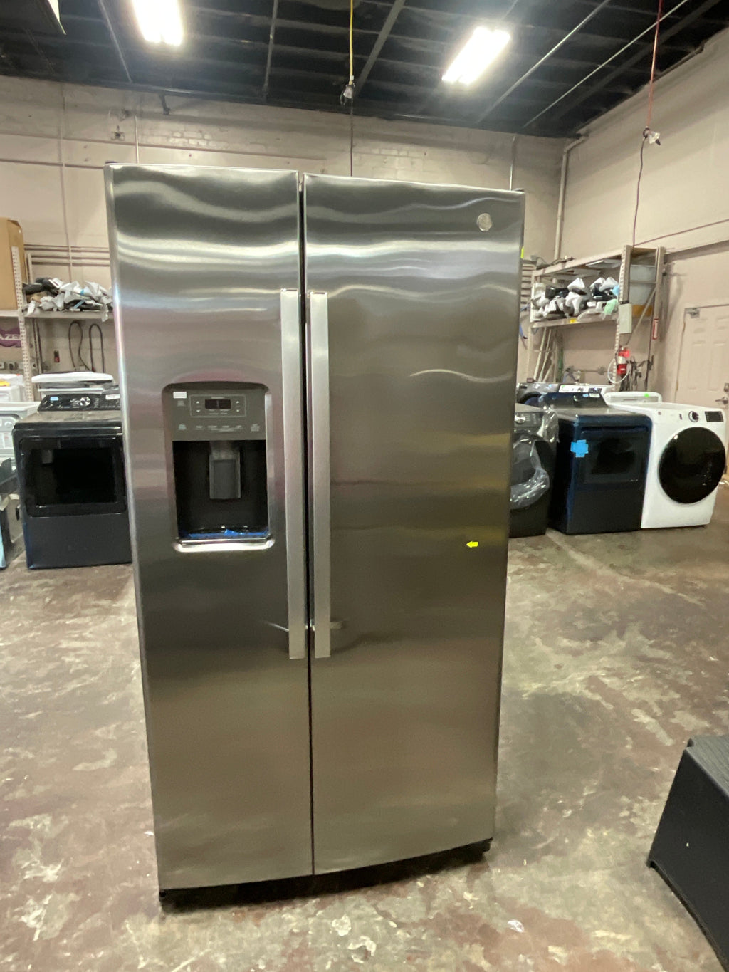 GE® ENERGY STAR® 25.3 Cu. Ft. Side-By-Side Refrigerator