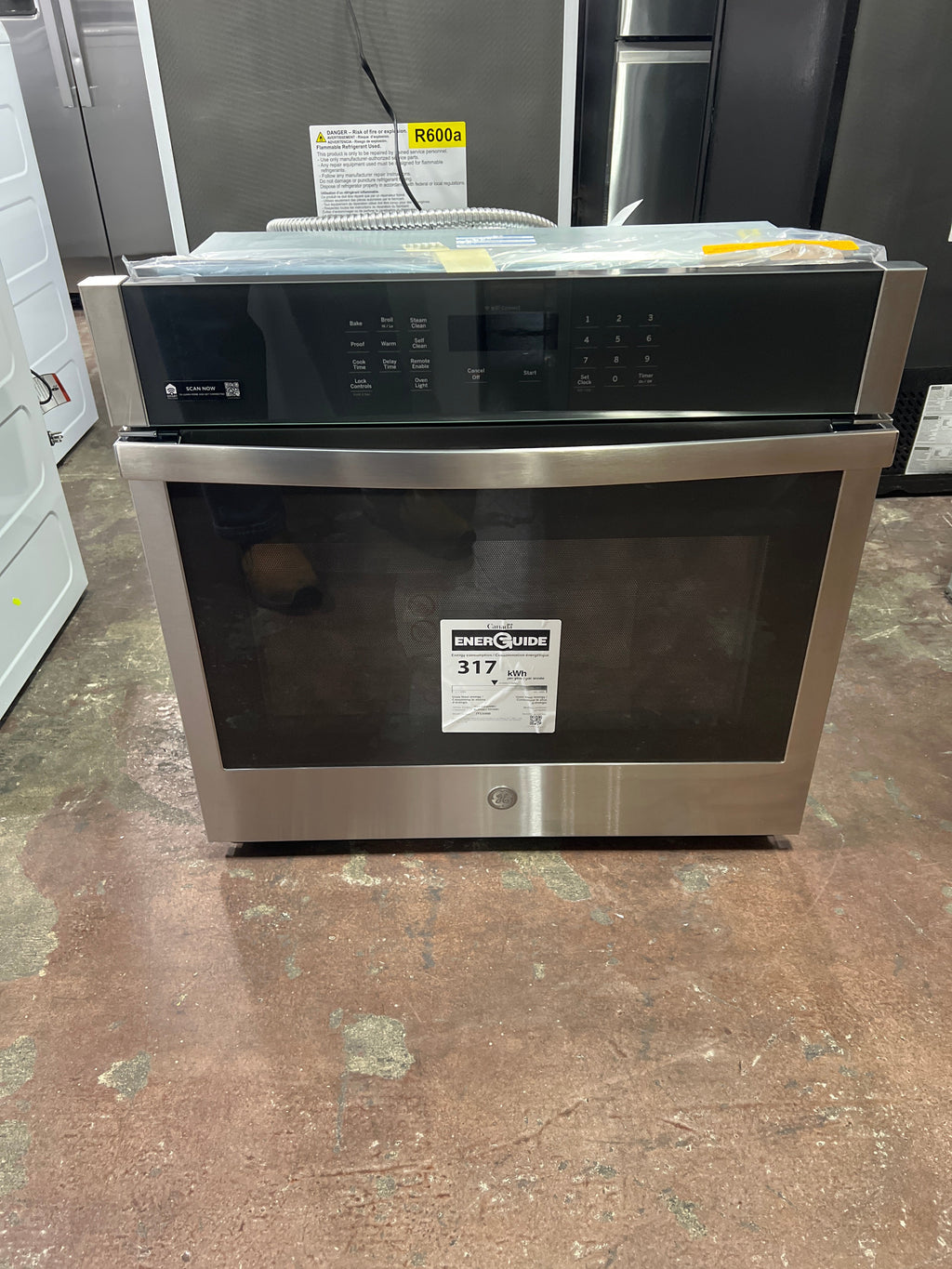 GE GE® 30" Smart Built-In Self-Clean Single Wall Oven