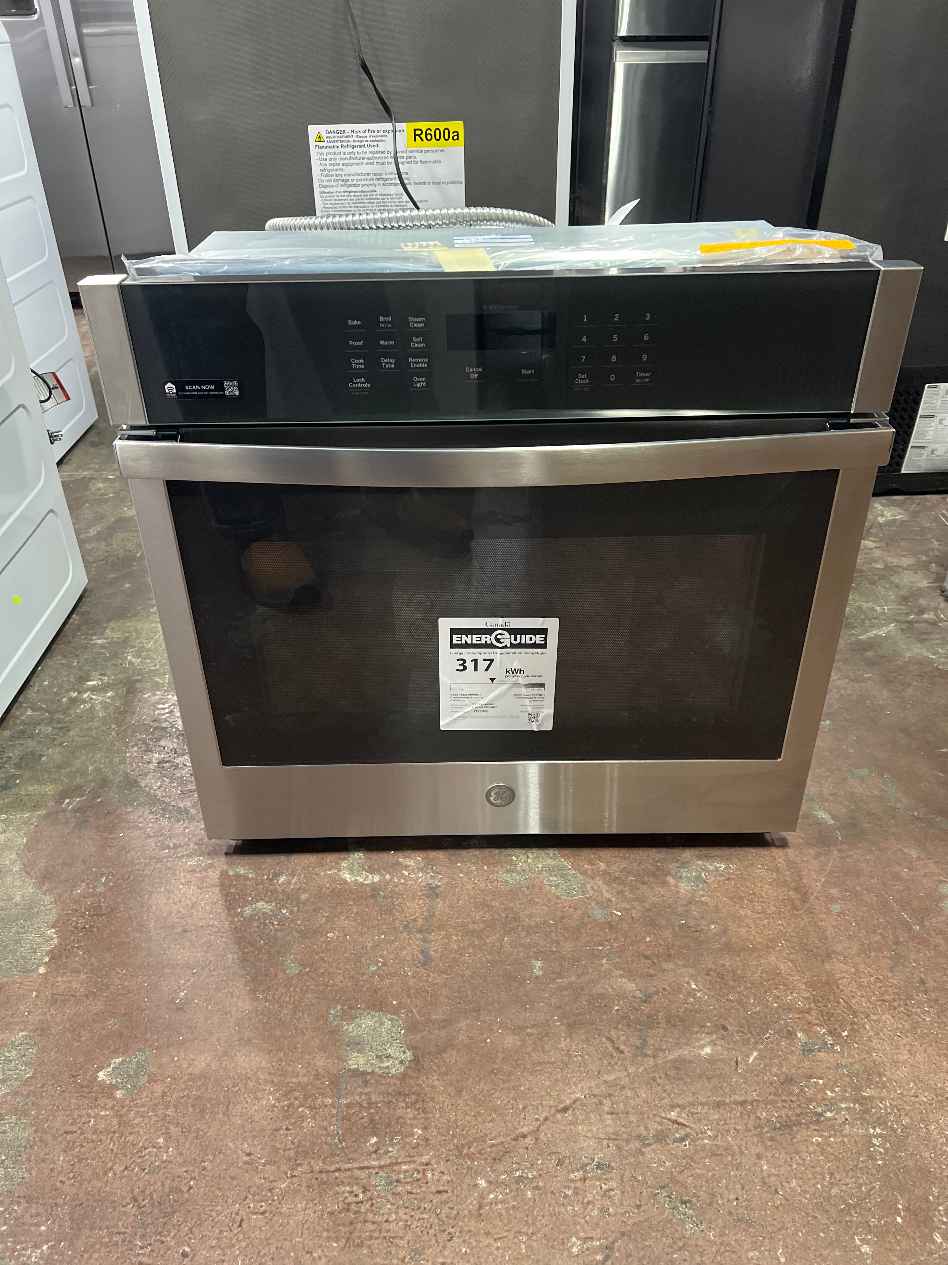GE GE® 30" Smart Built-In Self-Clean Single Wall Oven