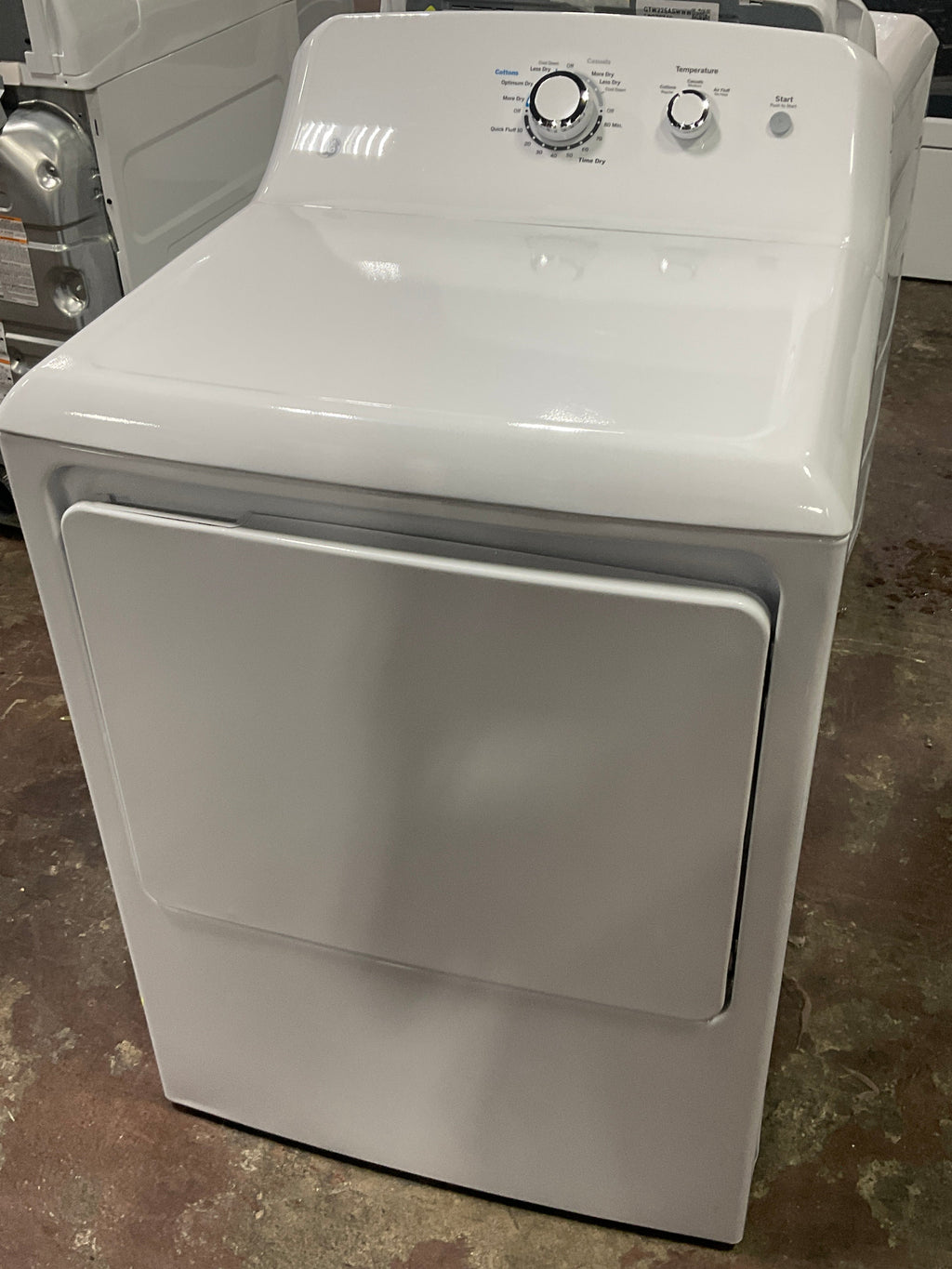 GE 6.2 cu. ft. Capacity Electric Dryer with Up To 120 ft. Venting and Shallow Depth