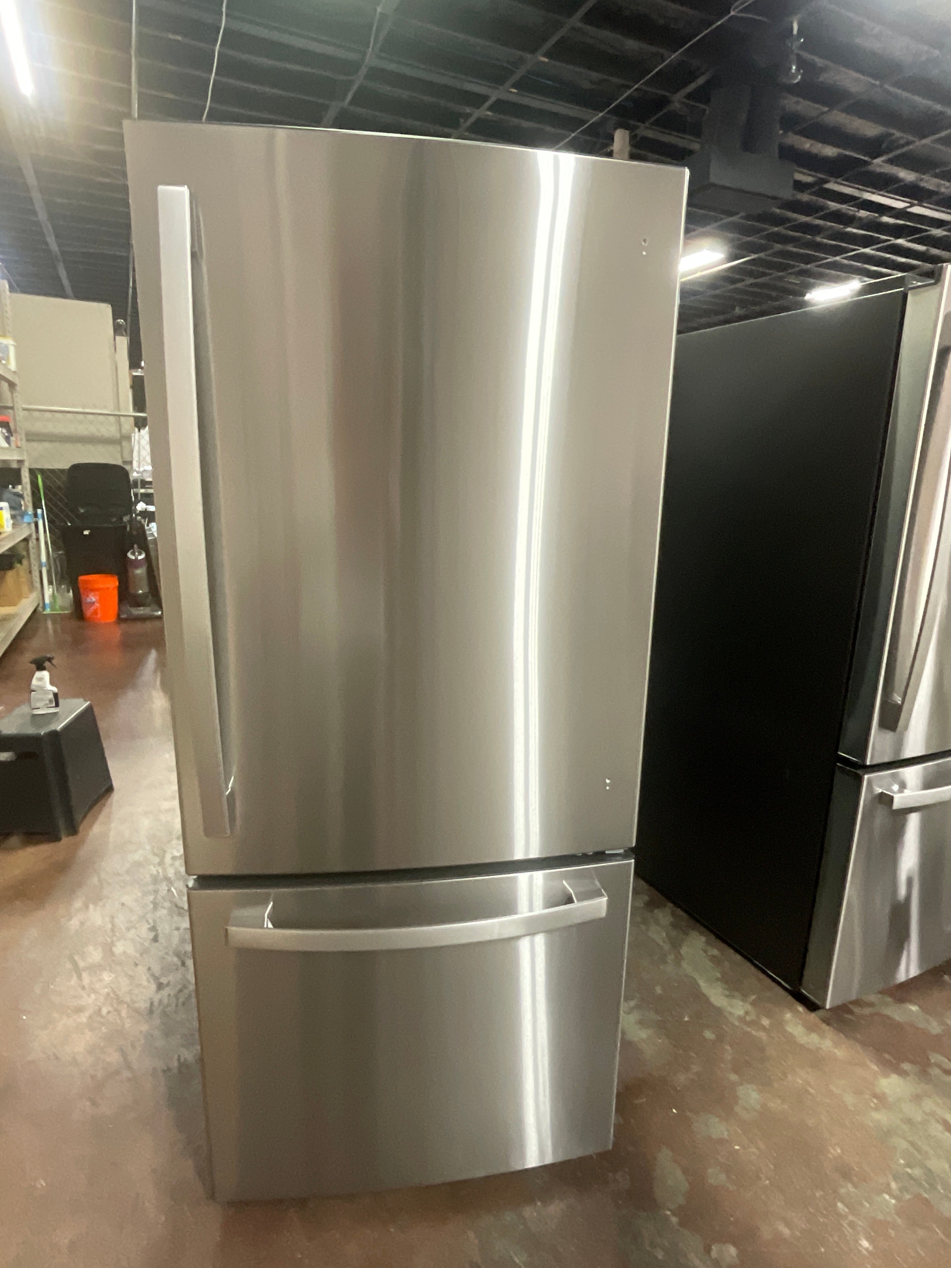 GE® ENERGY STAR® 20.9 Cu. Ft. Bottom-Freezer Refrigerator