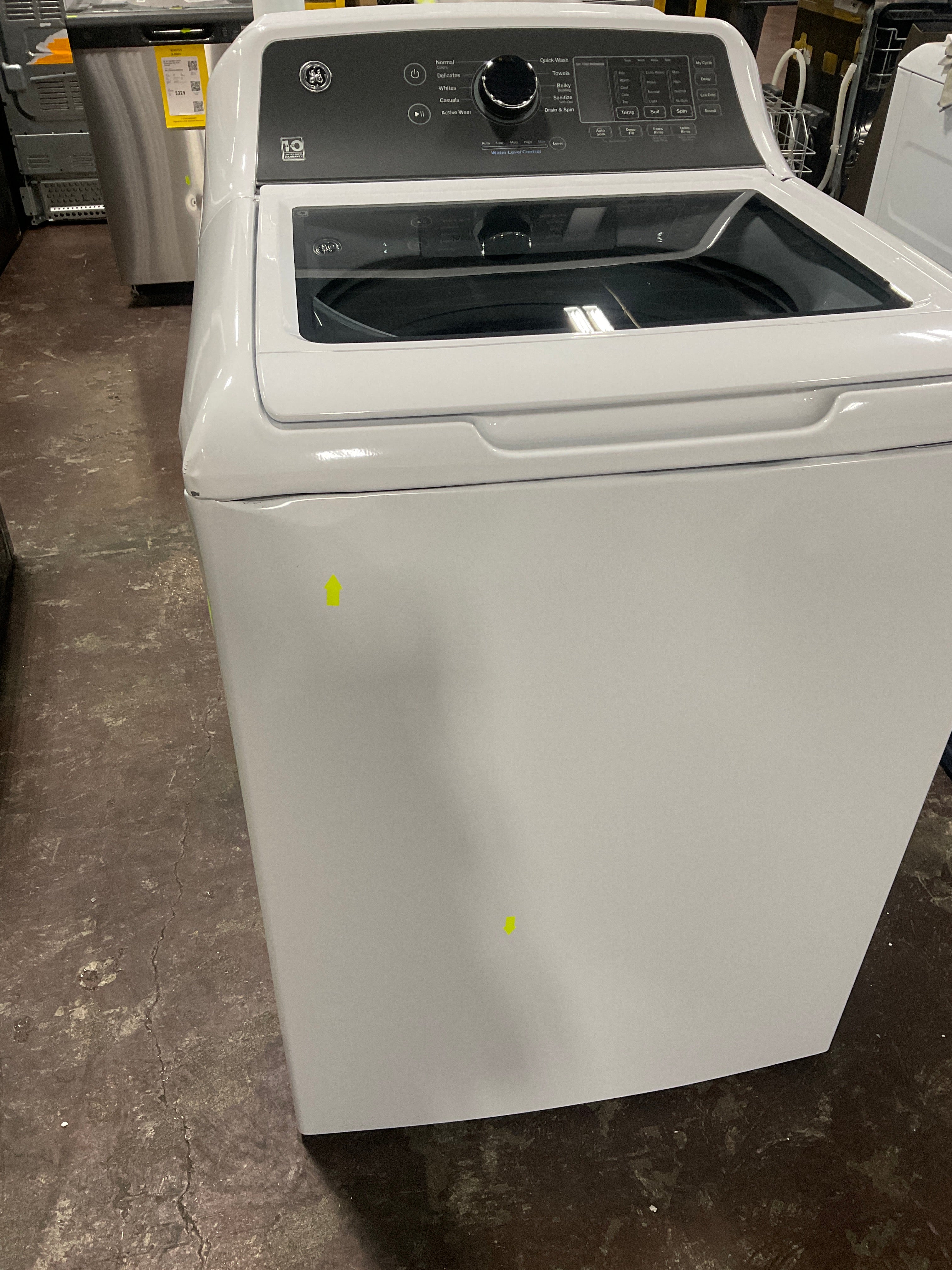 GE GE® 4.5 cu. ft. Capacity Washer with Water Level Control