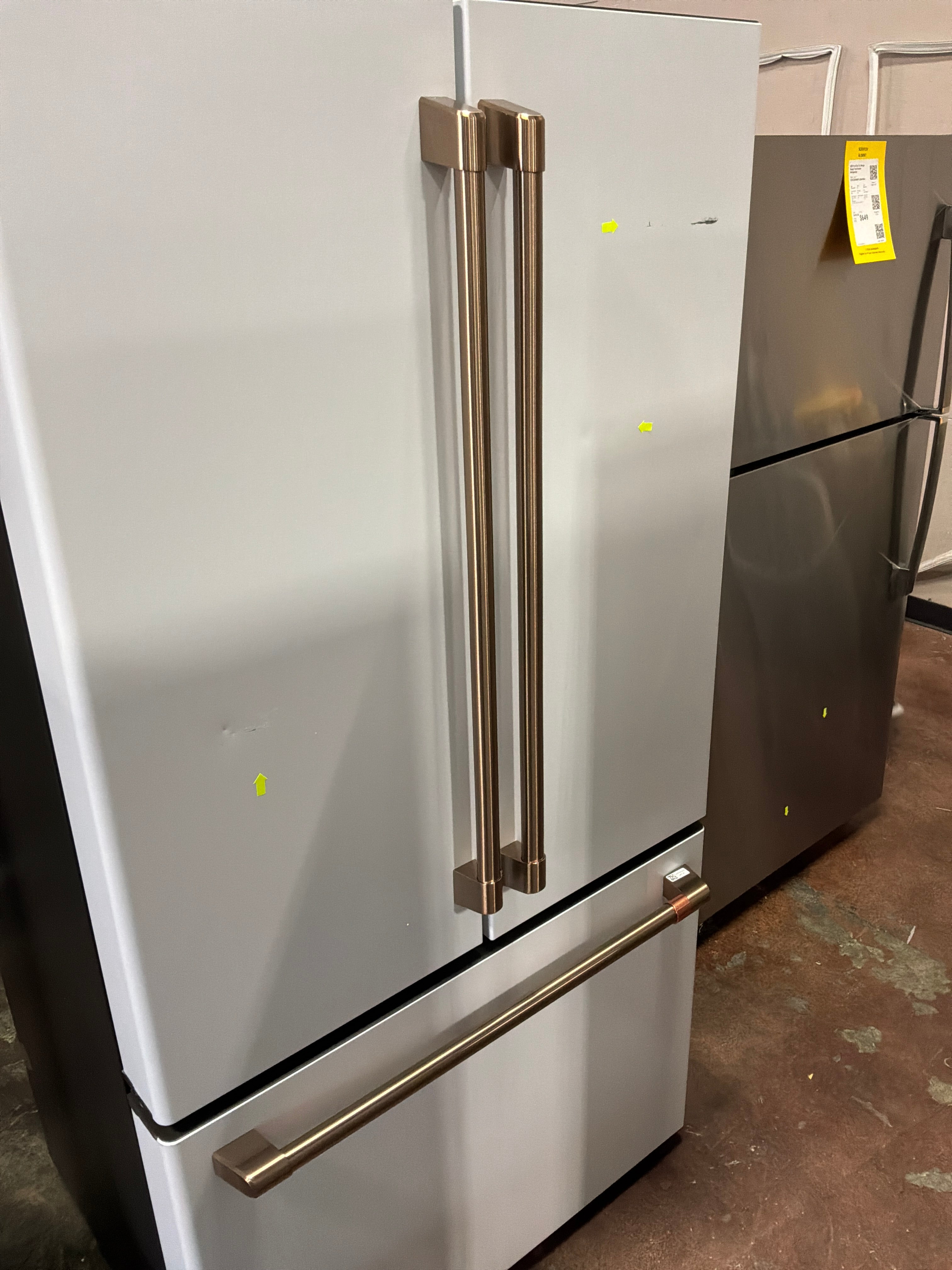 CAFÉ™ ENERGY STAR® 23.1 Cu. Ft. Smart Counter-Depth French-Door Refrigerator