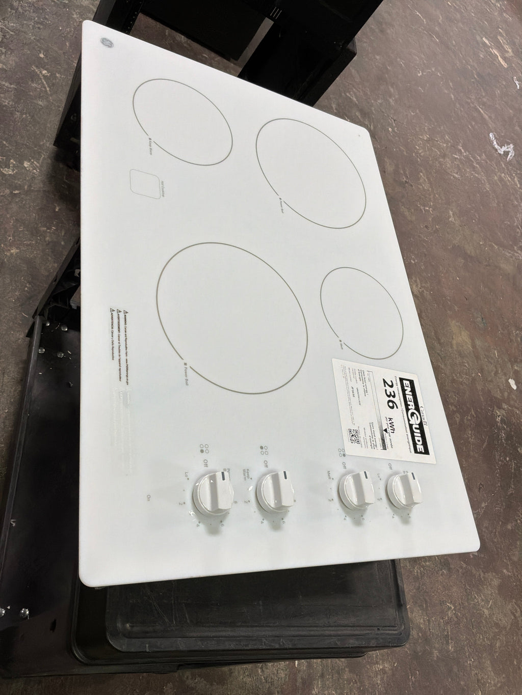 GE® 30" Built-In Knob Control Electric Cooktop