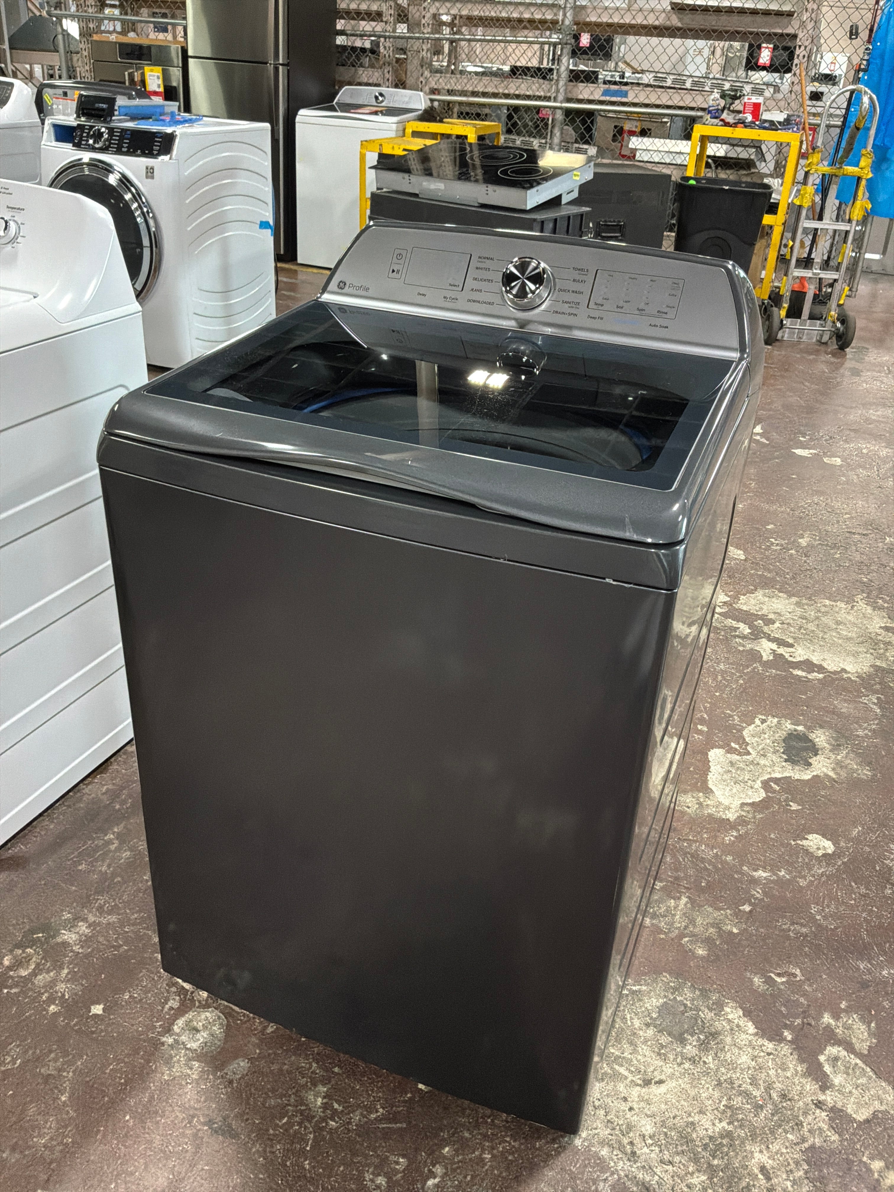 GE Profile™ ENERGY STAR® 5.0 cu. ft. Capacity Washer with Smarter Wash Technology and FlexDispense™