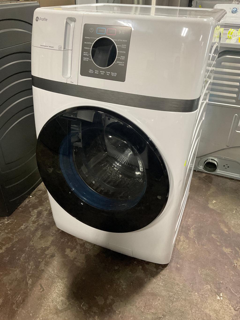 GE Profile™ ENERGY STAR® 4.6 cu. ft. Capacity UltraFast Combo with Ventless Inverter Heat Pump Technology Washer/Dryer