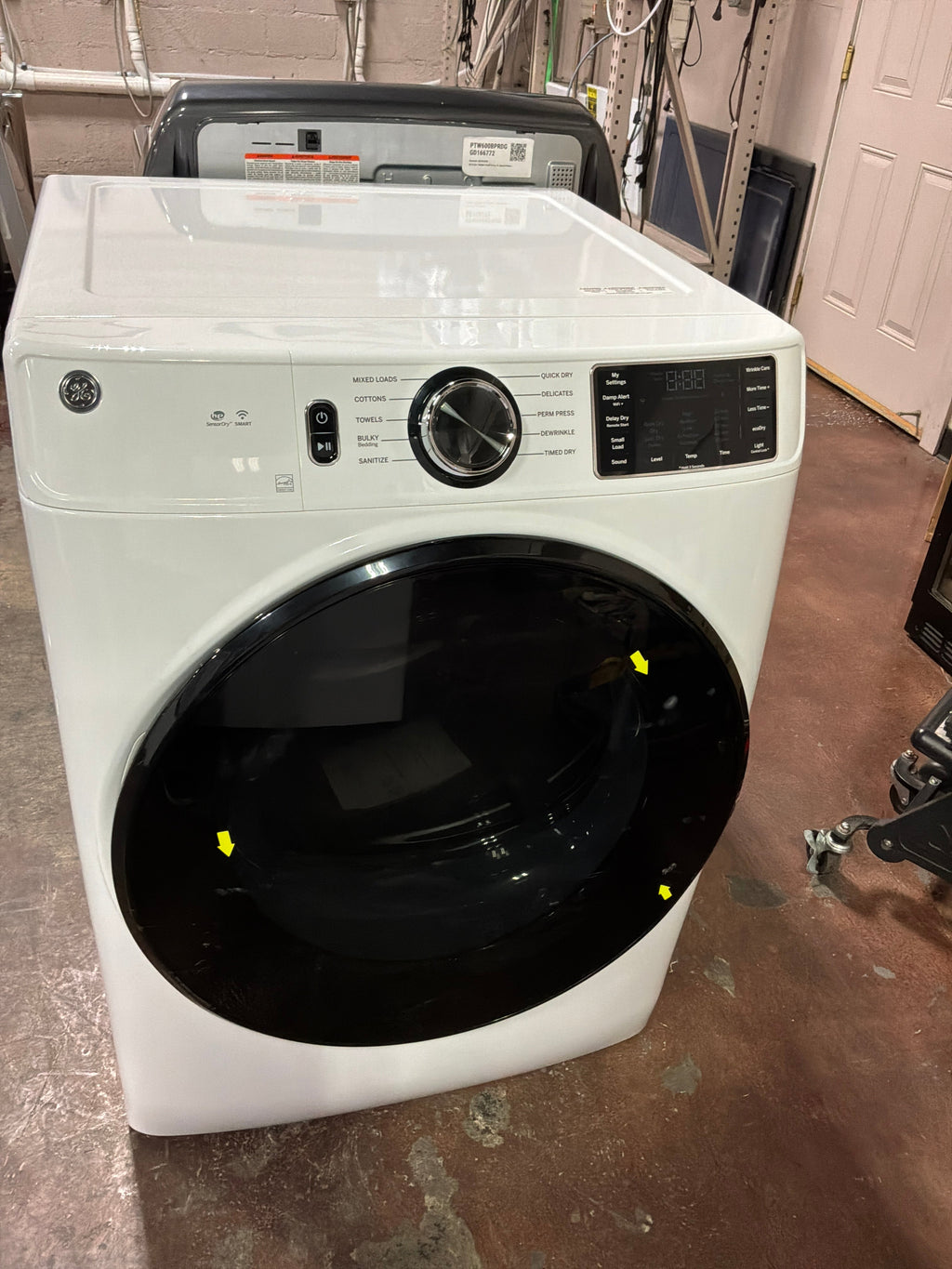 GE GE® ENERGY STAR® 7.8 cu. ft. Capacity Smart Front Load Electric Dryer with Sanitize Cycle