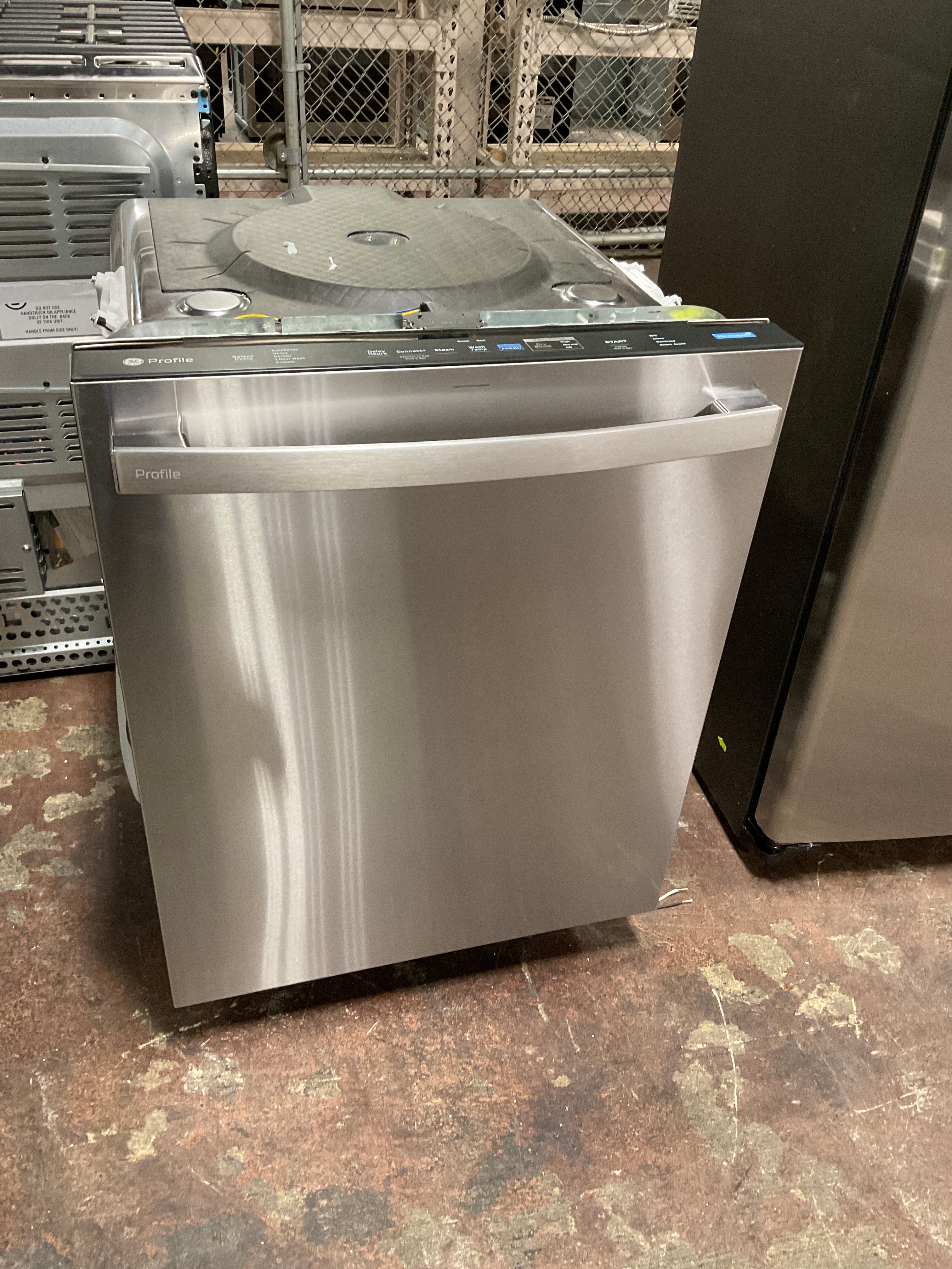 GE Profile™ ENERGY STAR Smart UltraFresh System Dishwasher with Microban™ Antimicrobial Technology with Deep Clean Washing 3rd Rack, 42 dBA