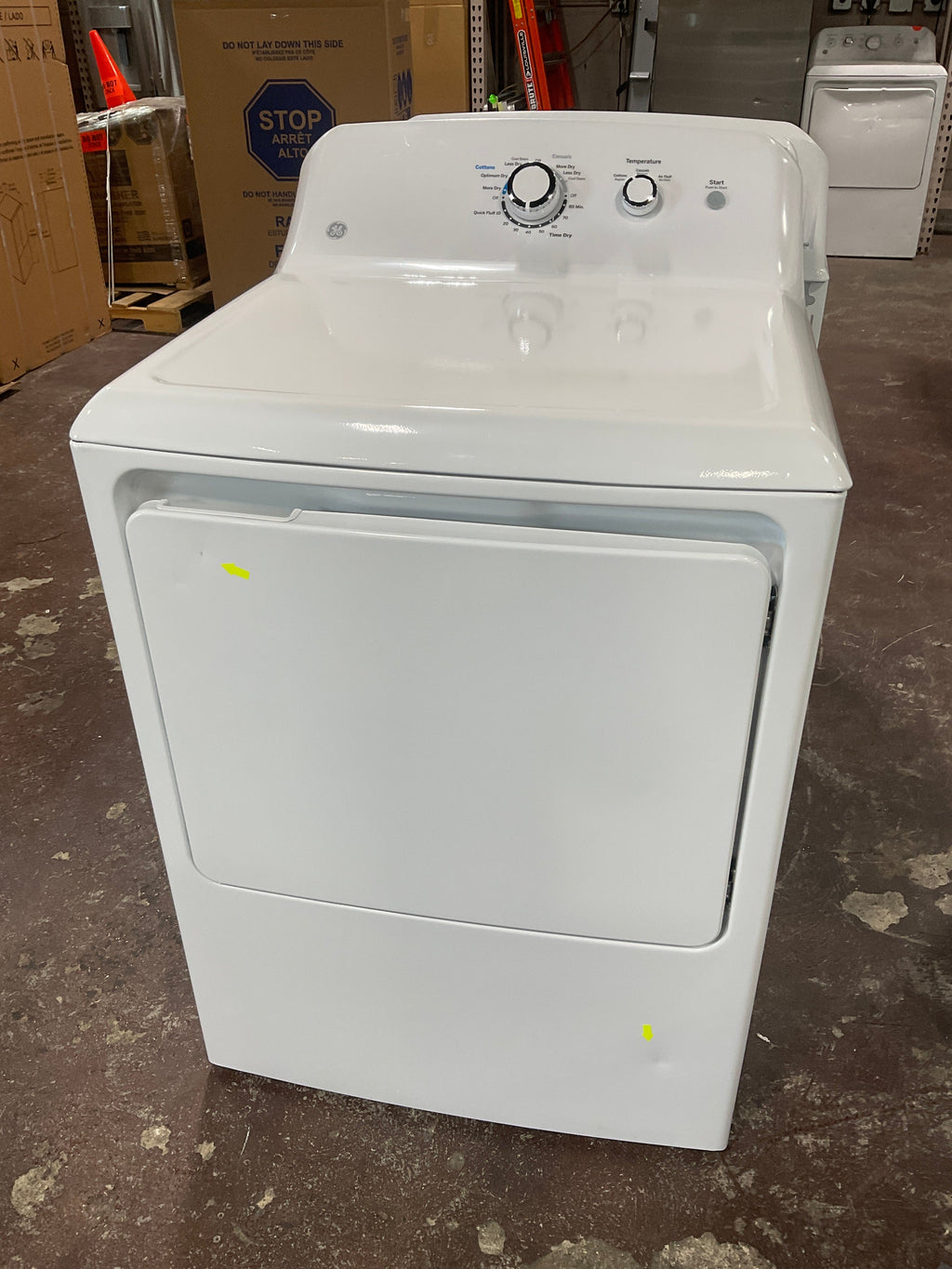 GE 6.2 cu. ft. Capacity Gas Dryer with Up To 120 ft. Venting and Shallow Depth