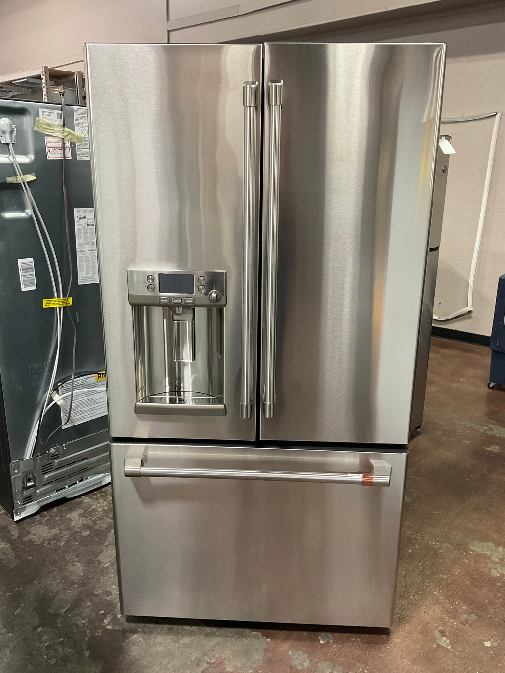 CAFÉ™ ENERGY STAR® 22.1 Cu. Ft. Smart Counter-Depth French-Door Refrigerator with Hot Water Dispenser