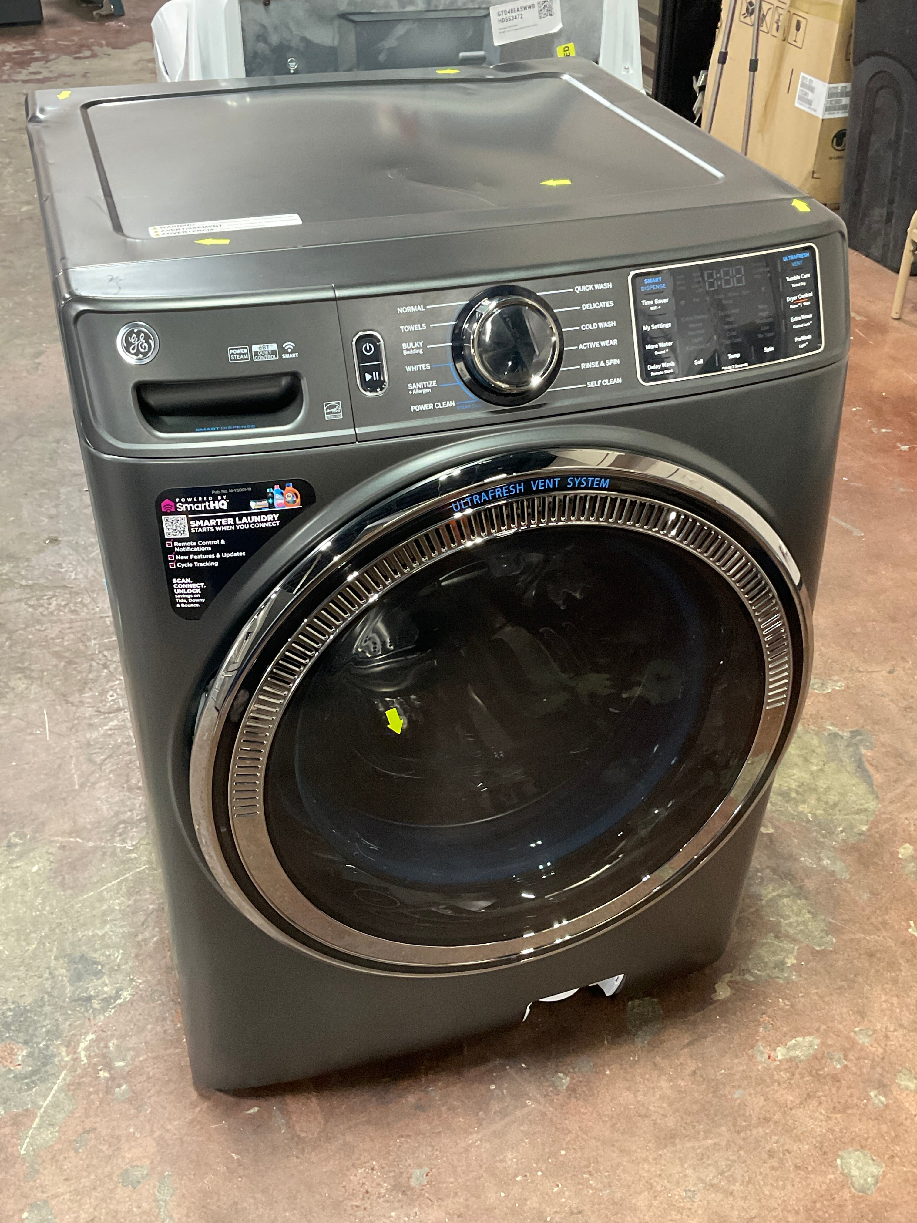 GE® ENERGY STAR® 5.0 cu. ft. Capacity Smart Front Load Steam Washer with SmartDispense™ UltraFresh Vent System with OdorBlock™ and Steam