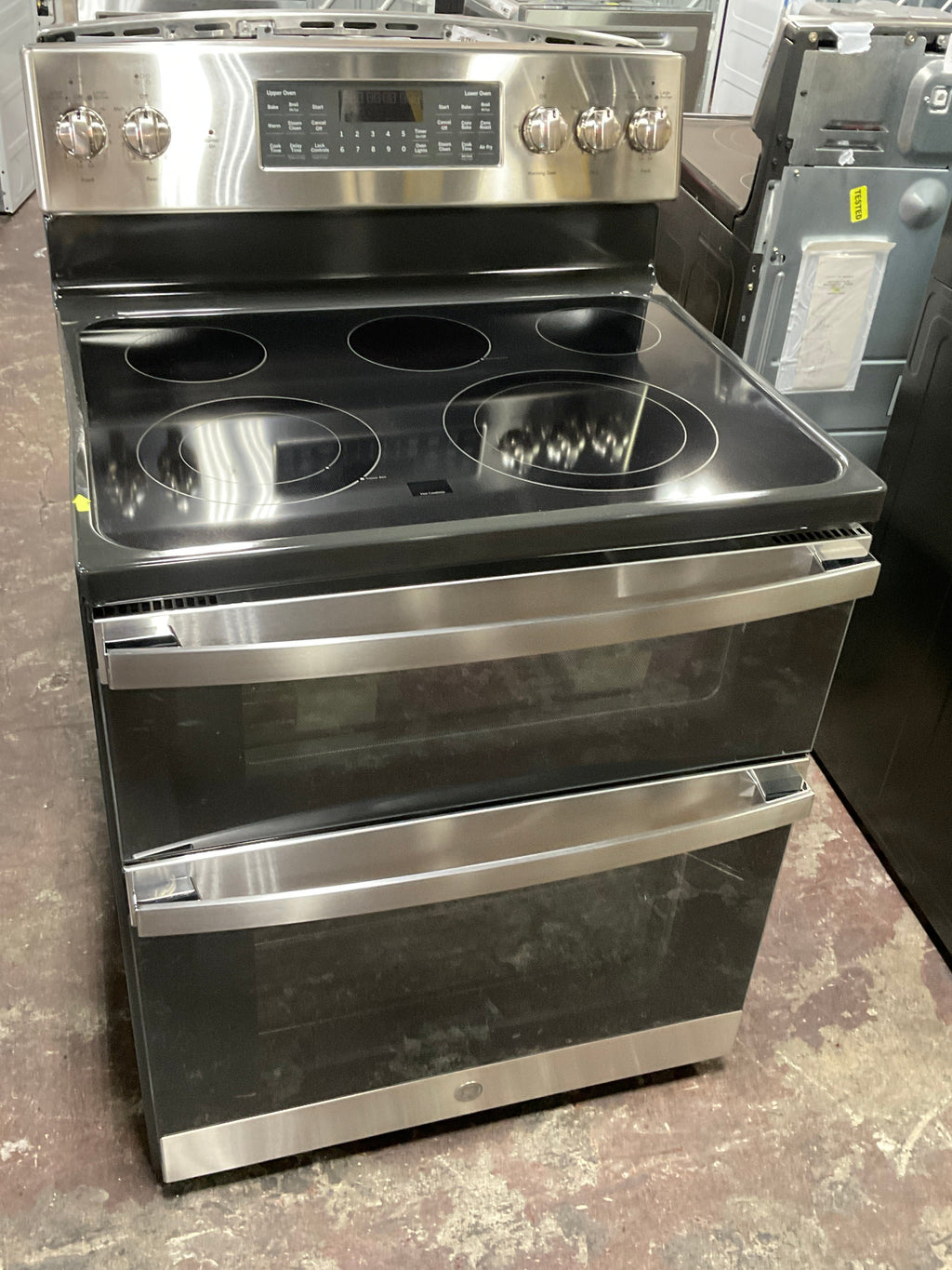 GE 30" Free-Standing Electric Double Oven Convection Range