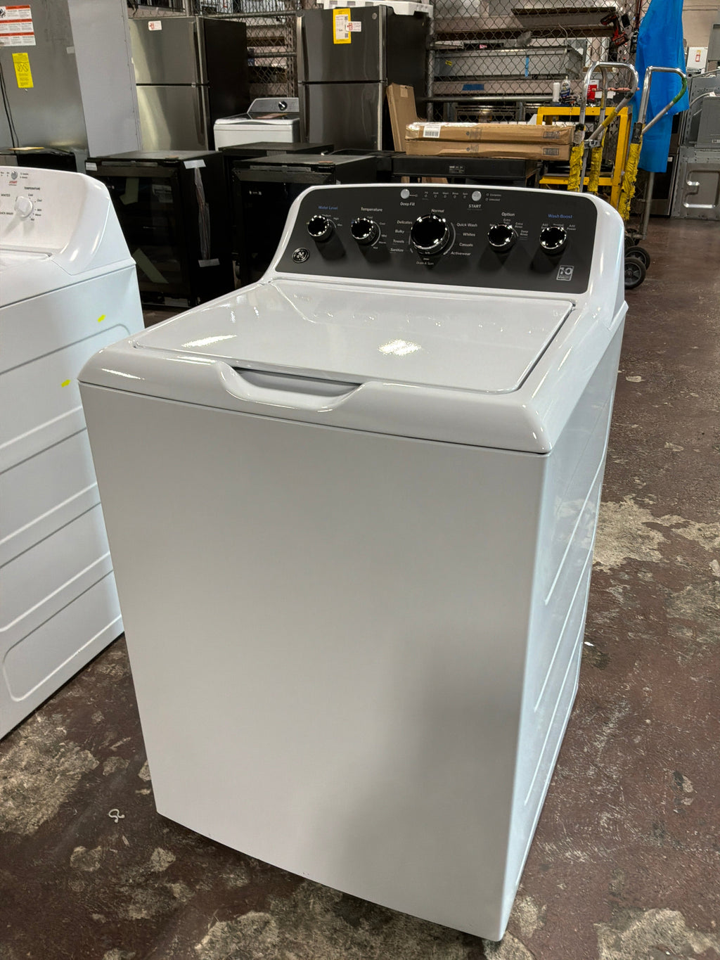GE GE® 4.5 cu. ft. Capacity Washer with Stainless Steel Basket, Cold Plus and Wash Boost
