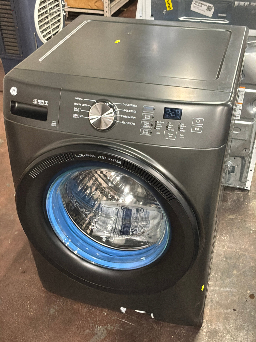 GE® ENERGY STAR® 4.6 cu. ft. Capacity Smart Front Load Washer with UltraFresh Vent System with OdorBlock™