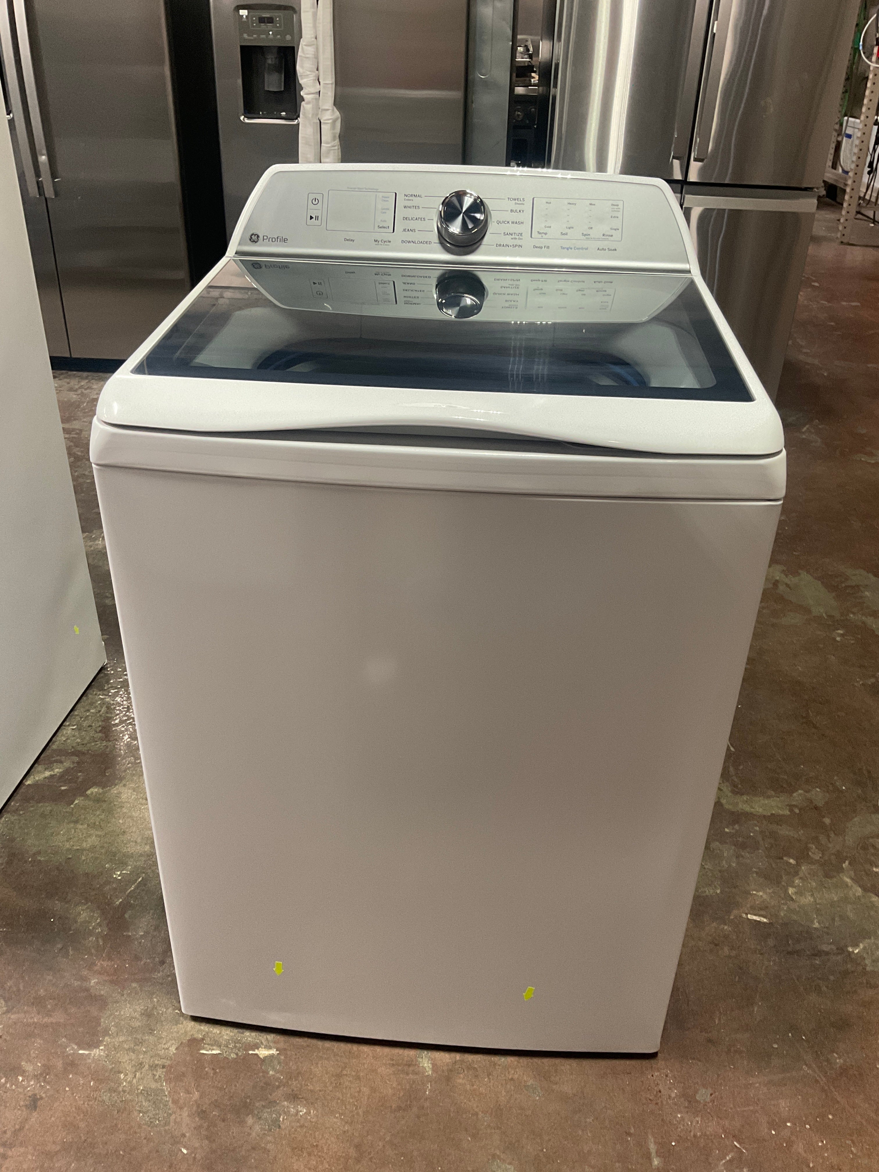 GE Profile™ ENERGY STAR® 4.9 cu. ft. Capacity Washer with Smarter Wash Technology and FlexDispense™