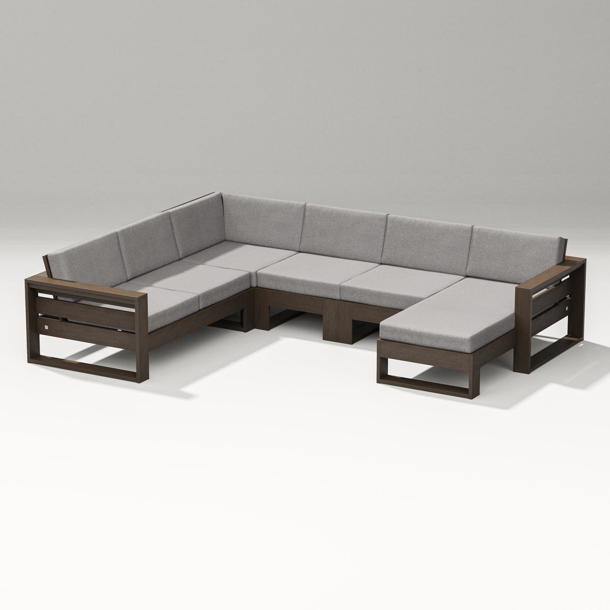 Latitude Corner Sectional with Right Chaise
