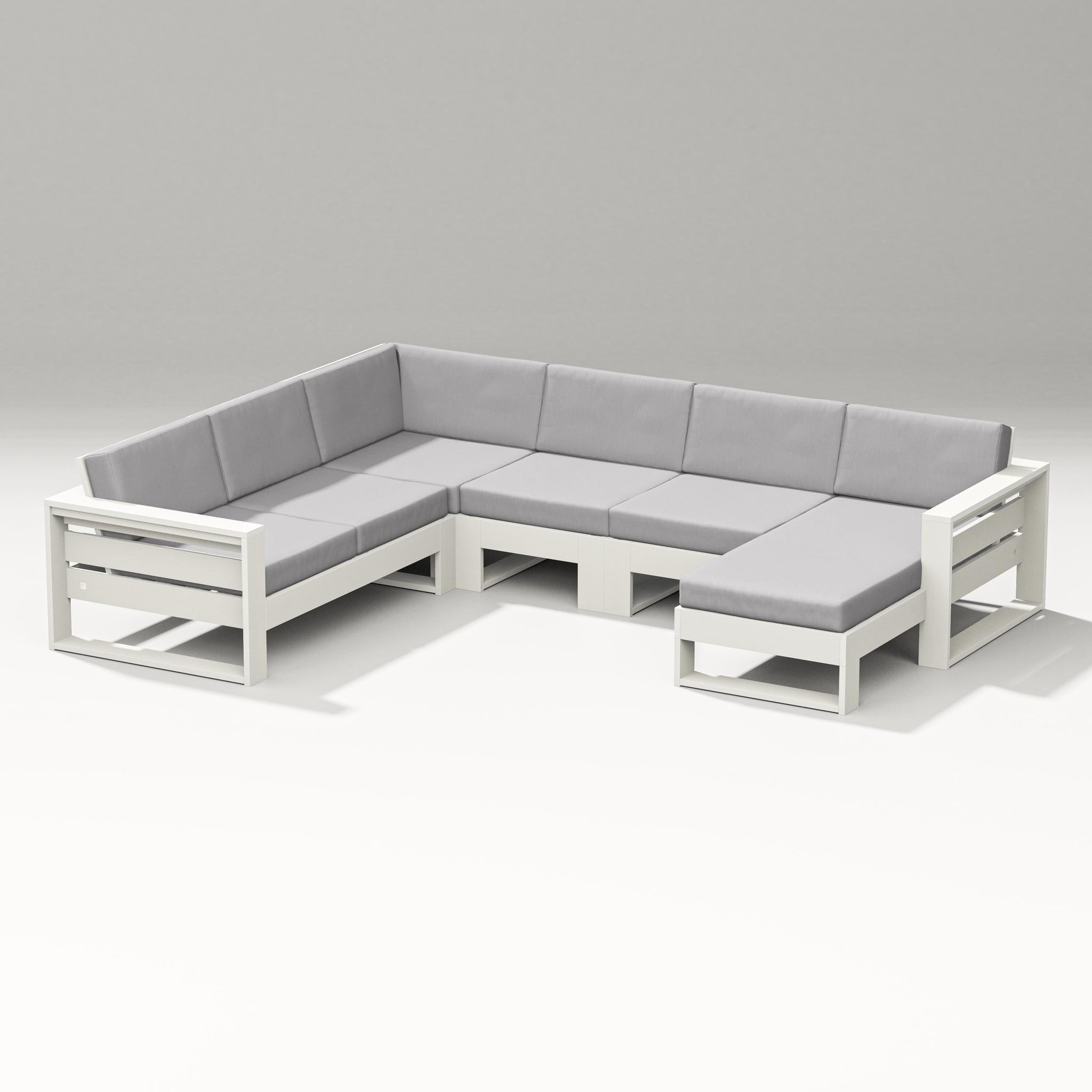 Latitude Corner Sectional with Right Chaise