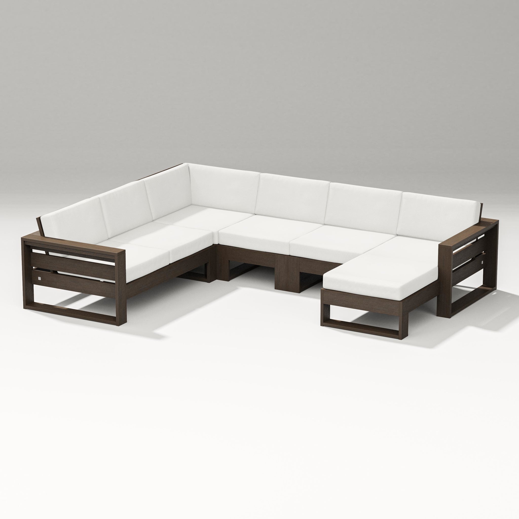 Latitude Corner Sectional with Right Chaise
