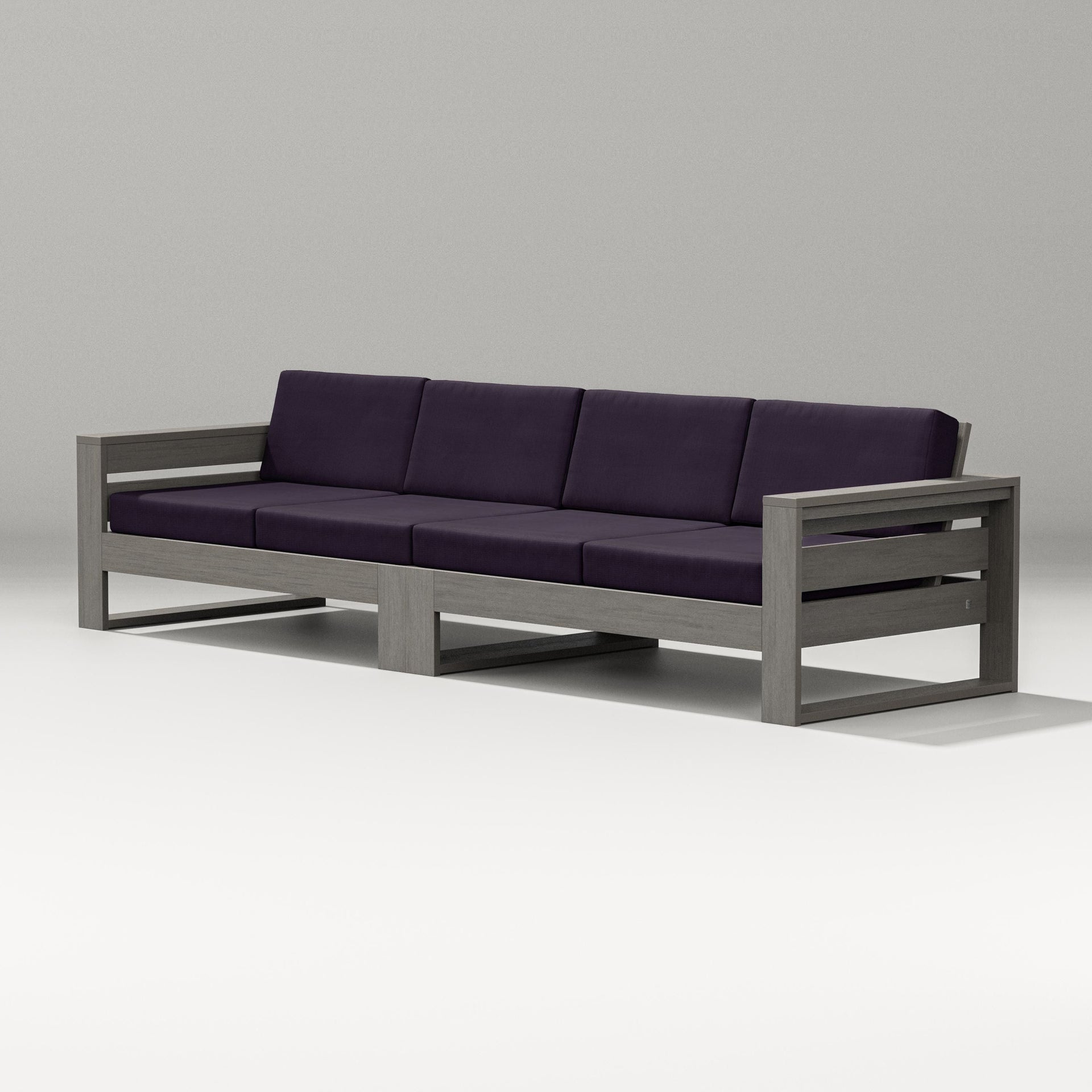 Latitude Straight Sectional