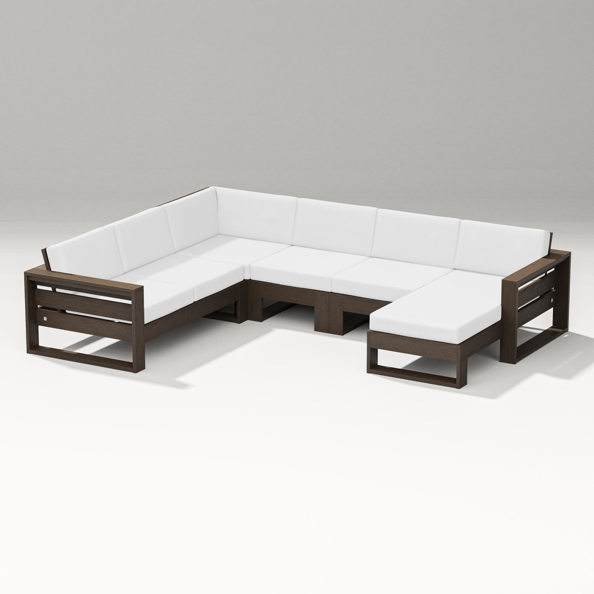 Latitude Corner Sectional with Right Chaise