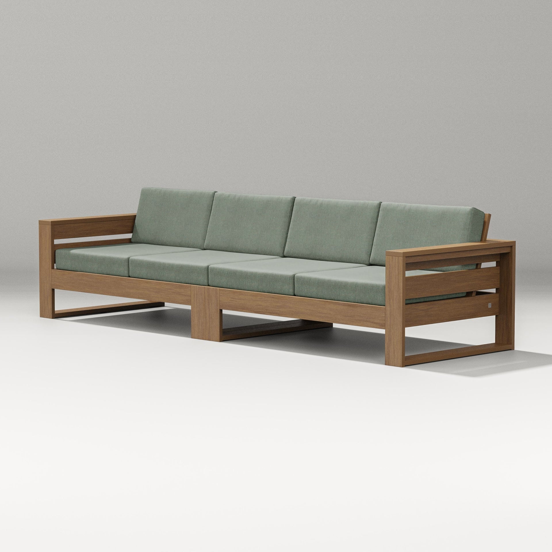 Latitude Straight Sectional