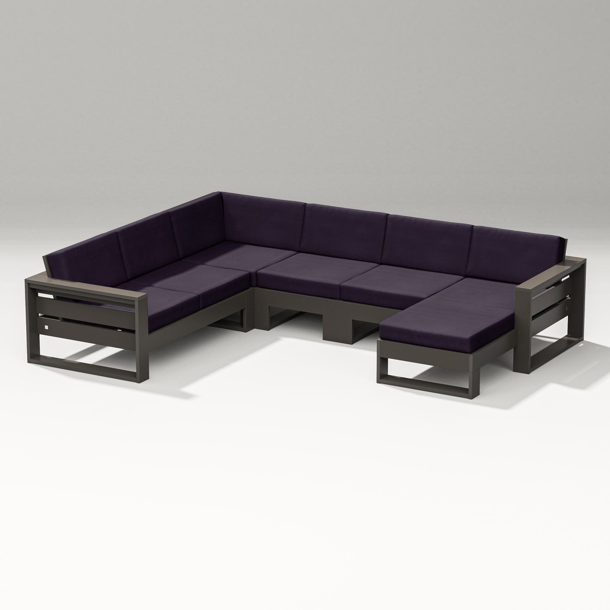 Latitude Corner Sectional with Right Chaise