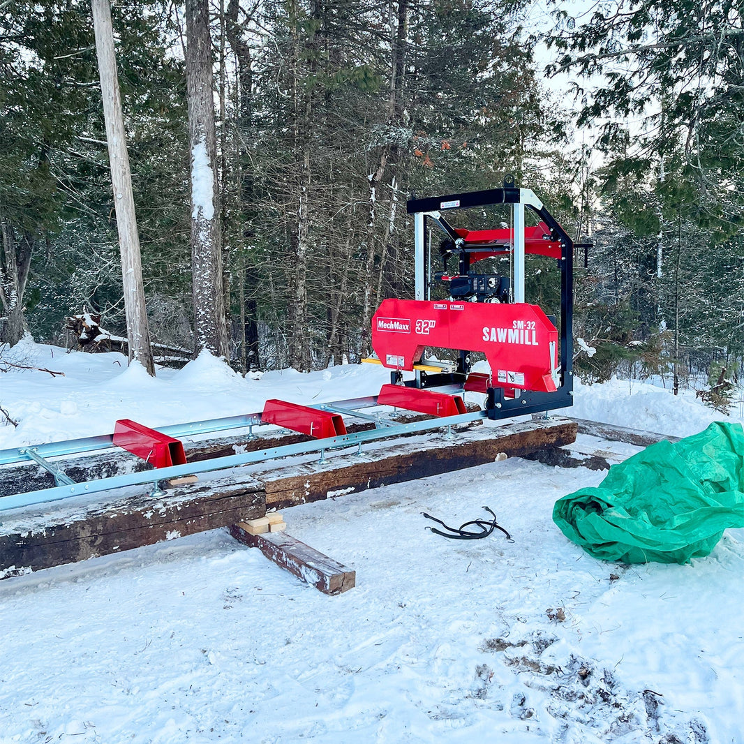 32" Portable Sawmill,  420cc 15HP DUCAR E-Start Gasoline Engine,  29" Board Width,  13' Track Length ,  SM32