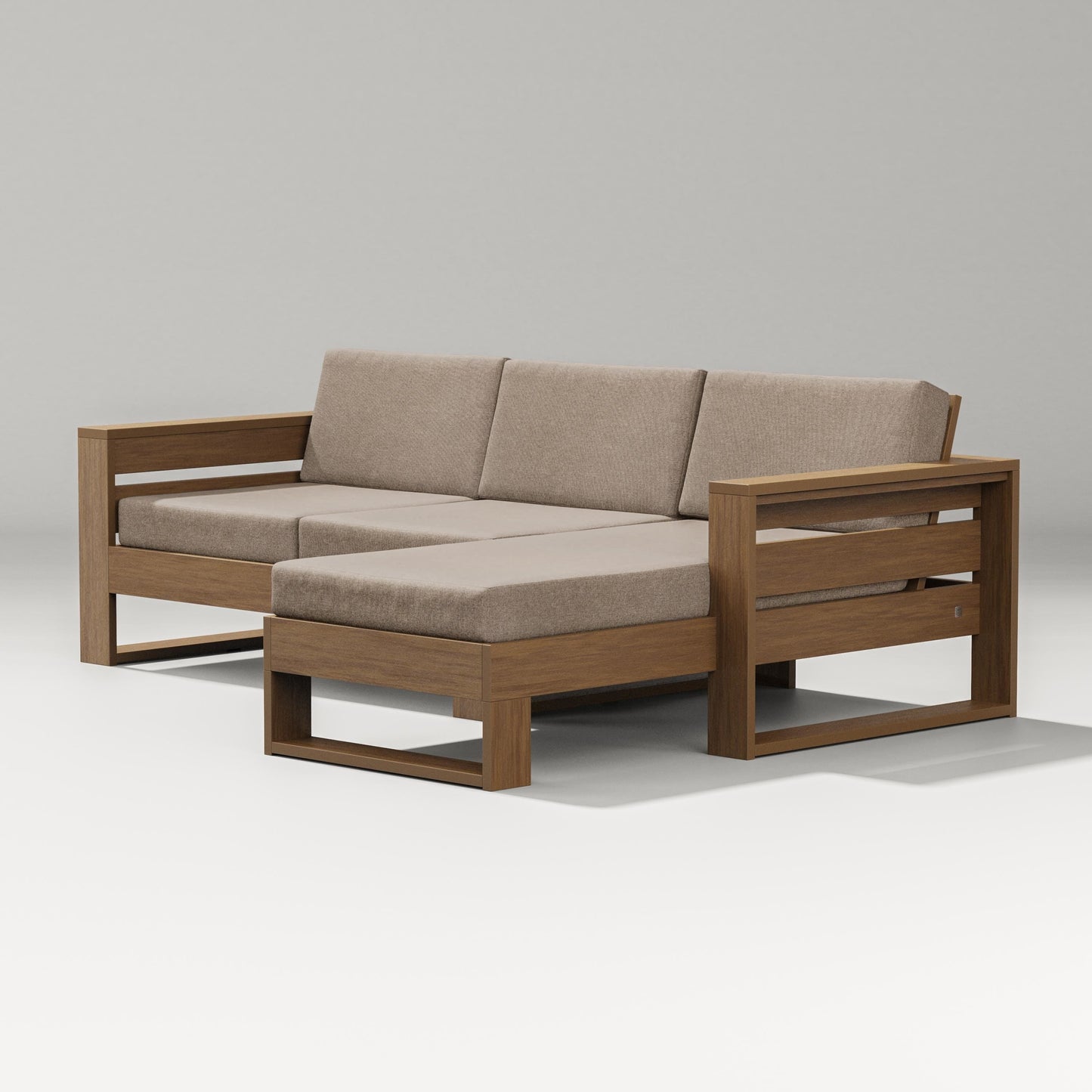 Latitude Right Chaise Sectional