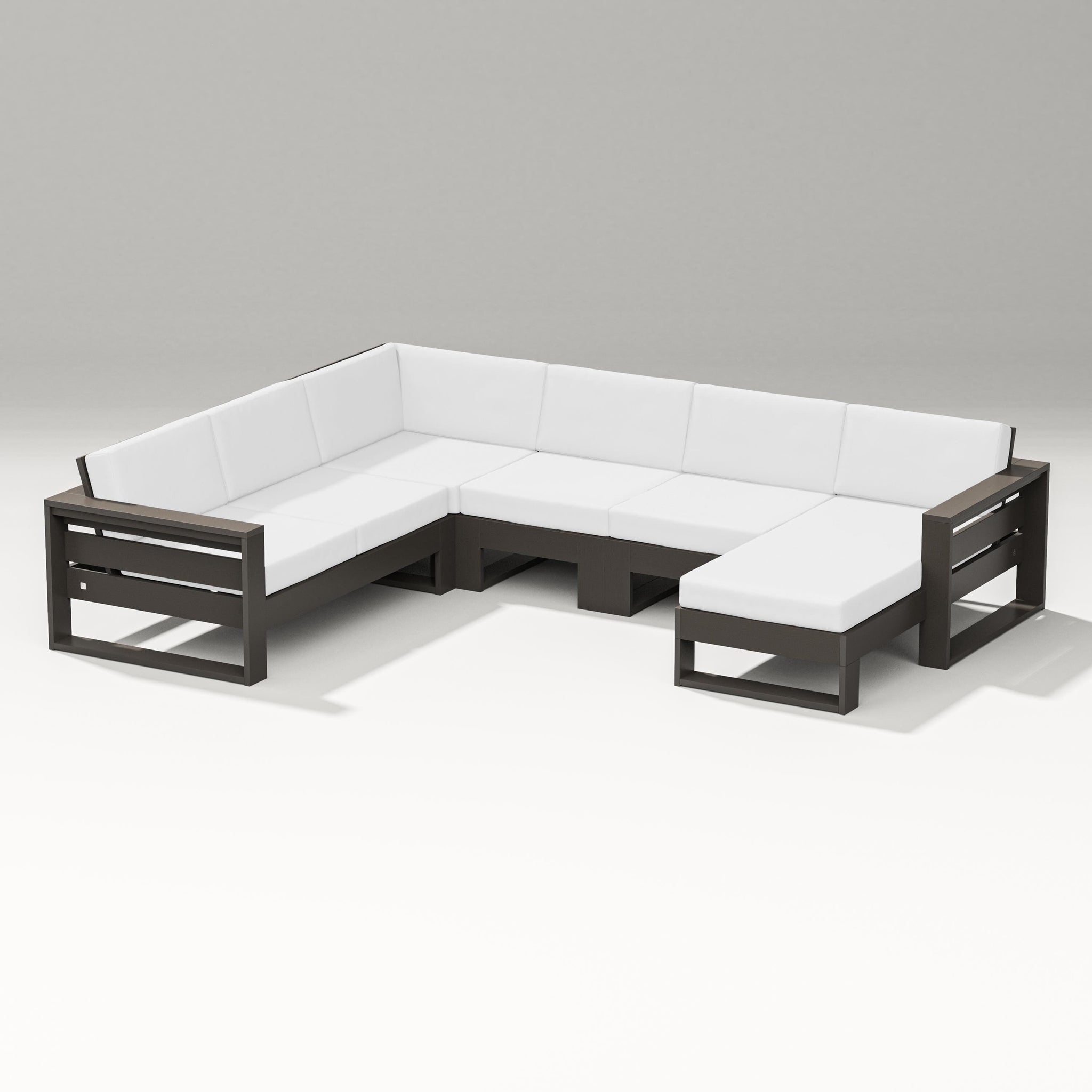 Latitude Corner Sectional with Right Chaise