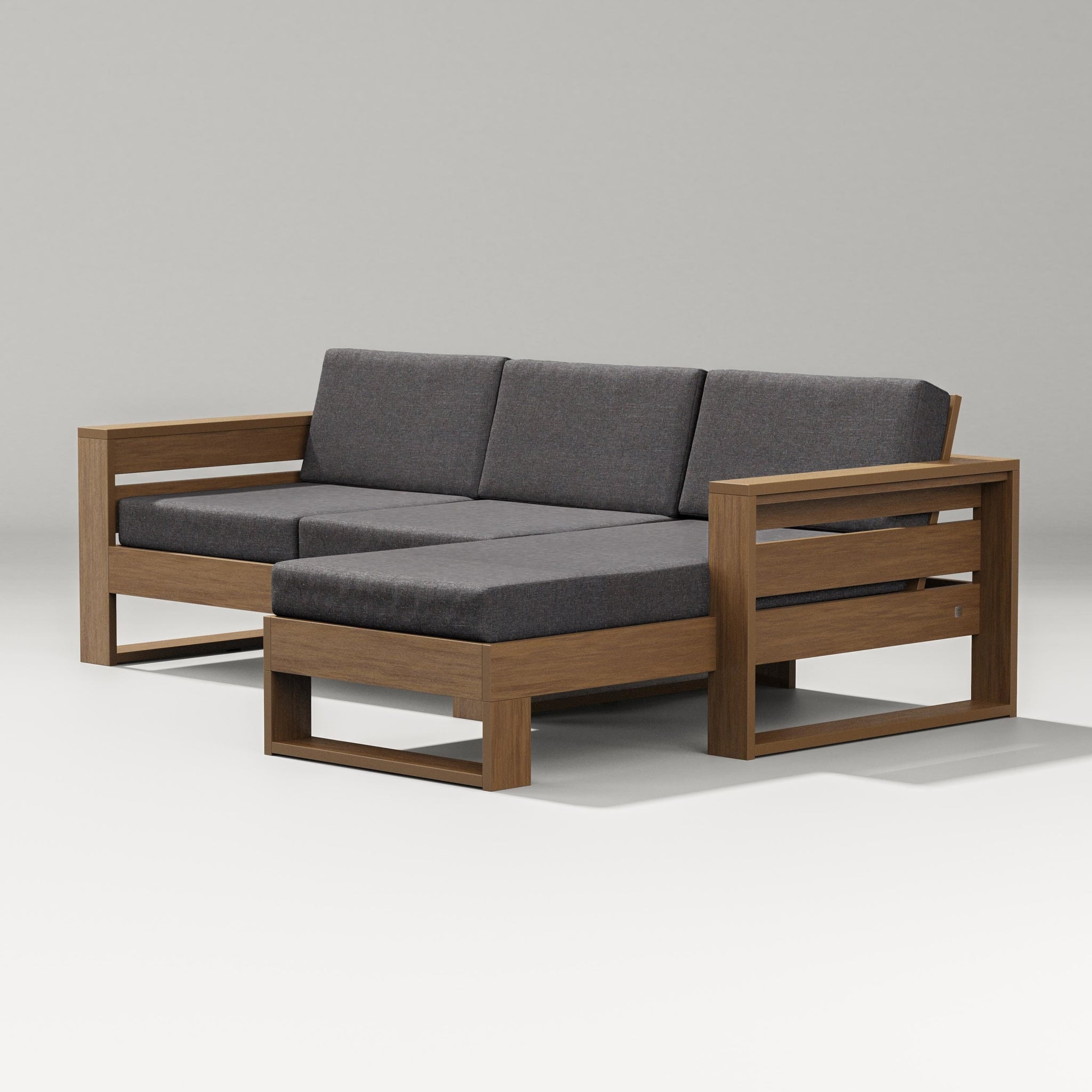 Latitude Right Chaise Sectional