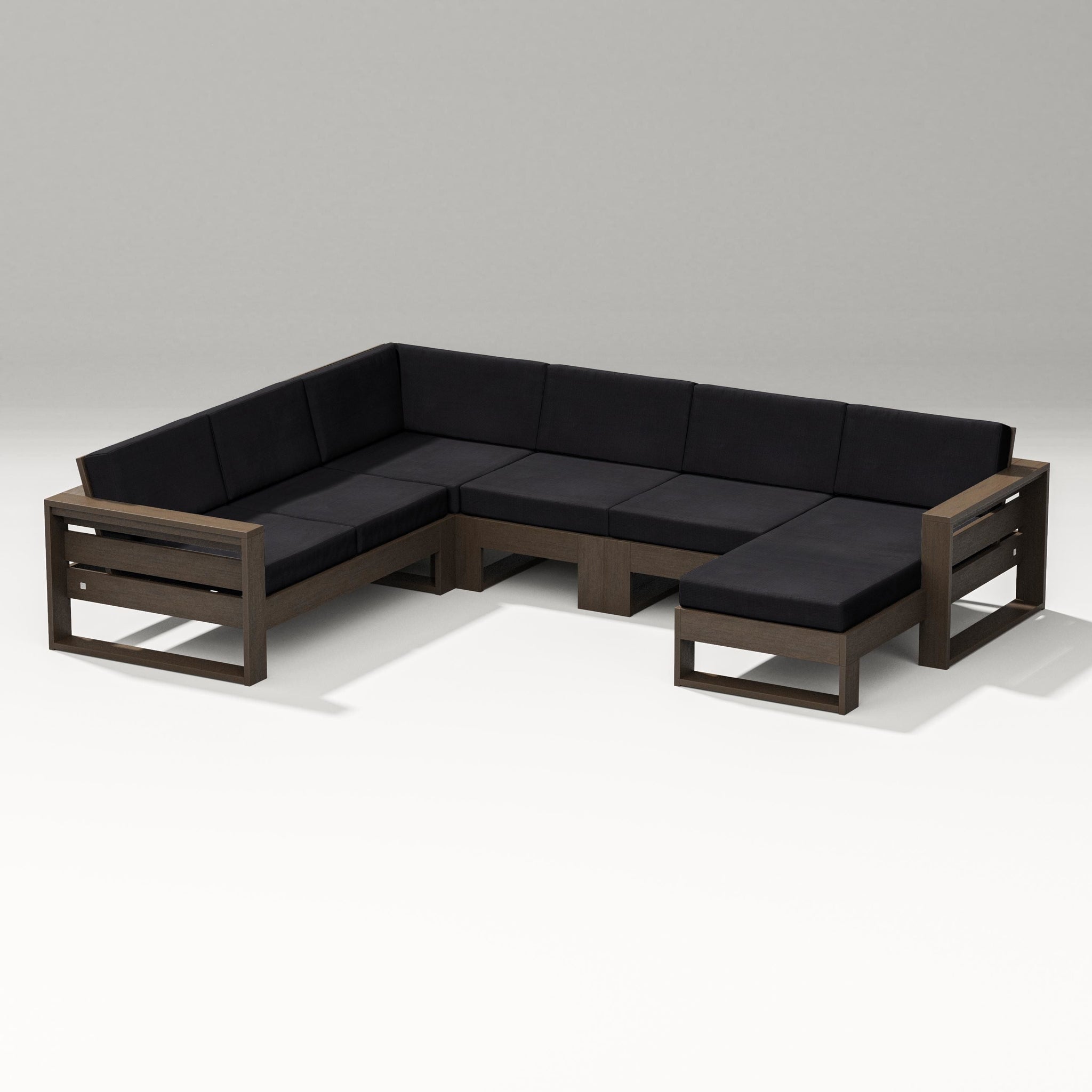 Latitude Corner Sectional with Right Chaise