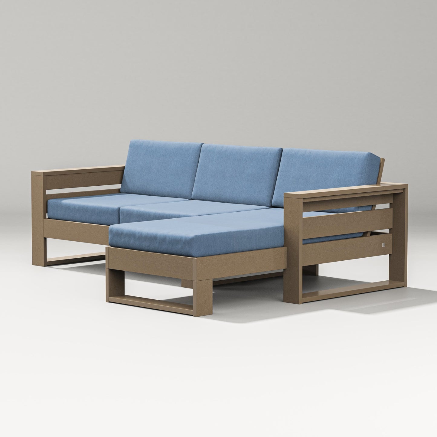 Latitude Right Chaise Sectional